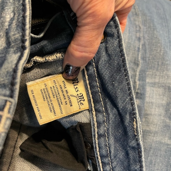 Miss Me Jeans - Picture 6 of 6